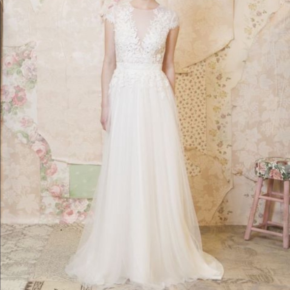 Ivy & Aster Secret Garden Wedding Gown sz14